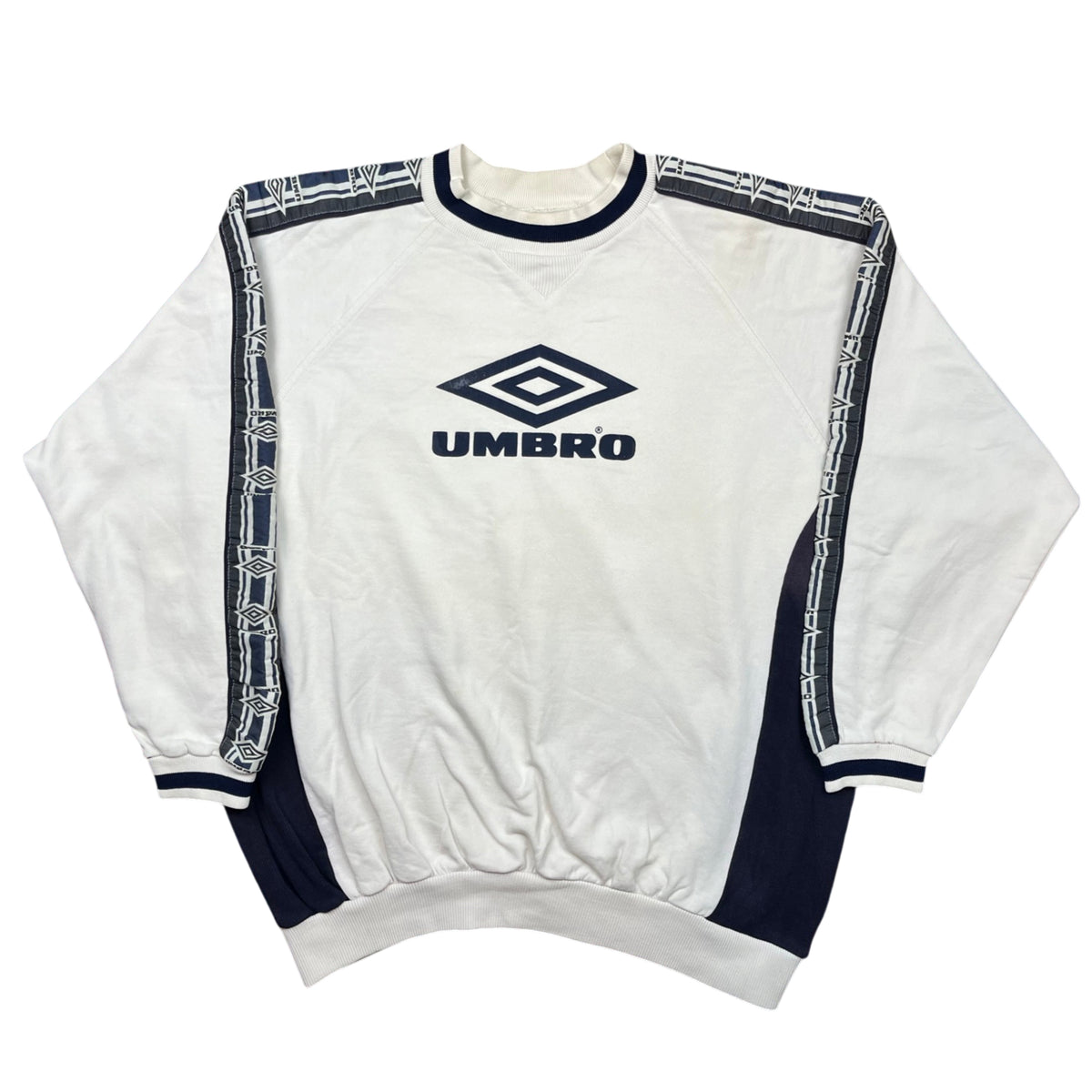 Vintage 90's UMBRO Boxy Fit Sweatshirt (M)